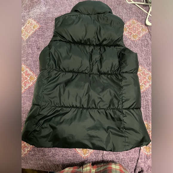 NWOT Columbia puffer vest - Picture 4 of 5